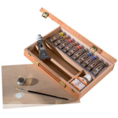 Набор масляных красок Maimeri Classico в деревянном ящике 20 х 30 см + аксессуары