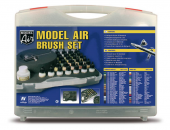 71172 Набор красок Vallejo Model Air Basic Colors & Airbrush (29 цветов) с аэрографом