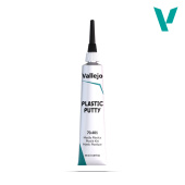 Vallejo Plastic Putty Шпаклевка для пластика, цвет белый, 20 мл
