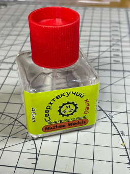 Мажор Моделс Клей супертекучий (Extrafast салатовый), 40 мл