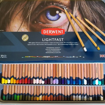 Derwent Набор цветных карандашей Lightfast 72 шт. в металлическом пенале