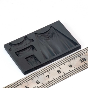 MiniWarPaint Молд котт д'арм и плащи, размер S