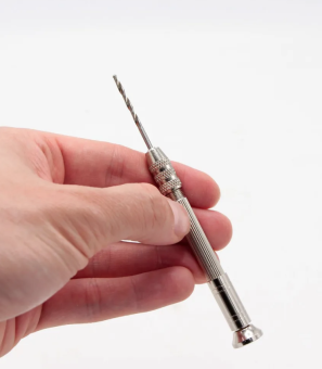 Stuff-Pro Модельная дрель с набором сверл для миниатюр в блистере