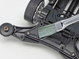 Tamiya 74163 Кисточка антистатическая для очистки моделей Mini 4WD