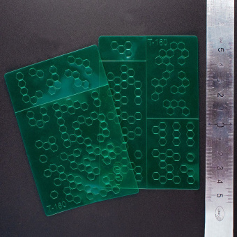 MiniWarPaint Трафарет окрасочный камуфляж шестиугольники 3 мм, размер S