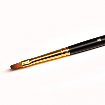 Roubloff Кисть серии 1S25 №4 синтетика под колонок, короткая ручка, плоская