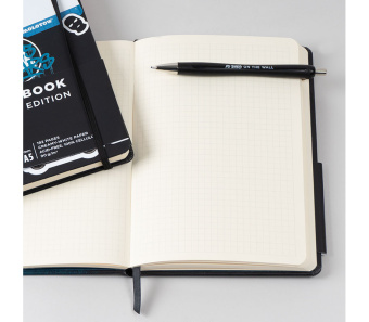 Скетчбук Molotow Notebook Street Edition 25 Years, A5, 96 л, 90 г / кв. м, 14 см x 21 см