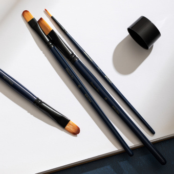 Finenolo Набор кистей синтетика мягкая 6 шт. в блистере (круглая № 2, плоские № 6, 8, овальные № 6, 8, 10)