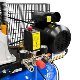 Huberth RP30656A Воздушный компрессор с вертикальным ресивером 100 л, 220 В