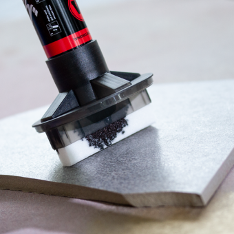 Маркер Molotow Masterpiece Speedflow 767PI 60 мм black (черный)