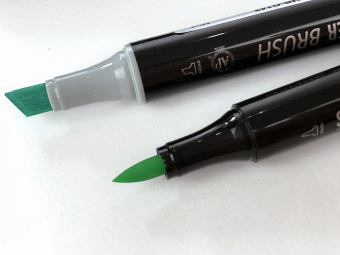 Набор маркеров Sketchmarker Brush Skin (12 шт. + сумка-органайзер)